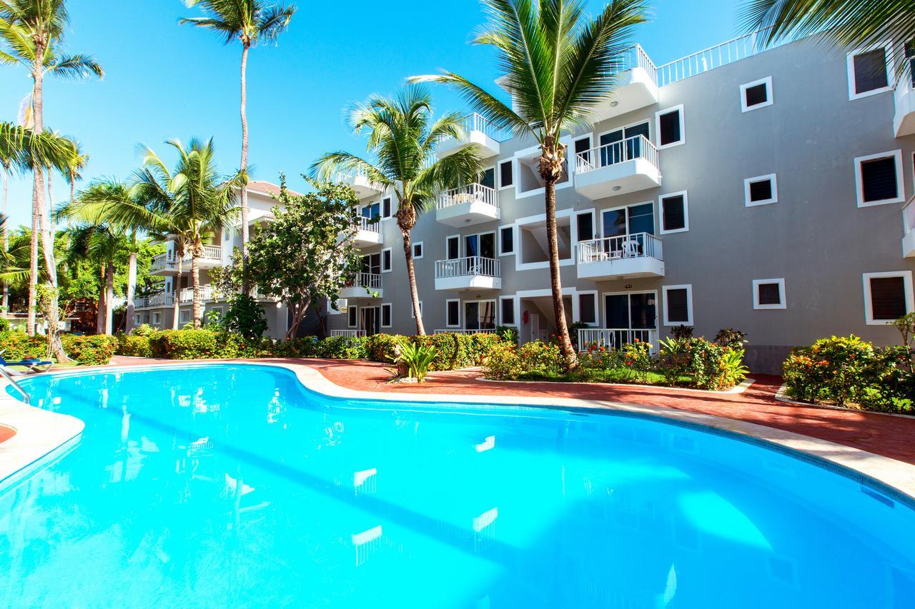 Hotel Fiesta Deluxe Punta Cana Exterior foto