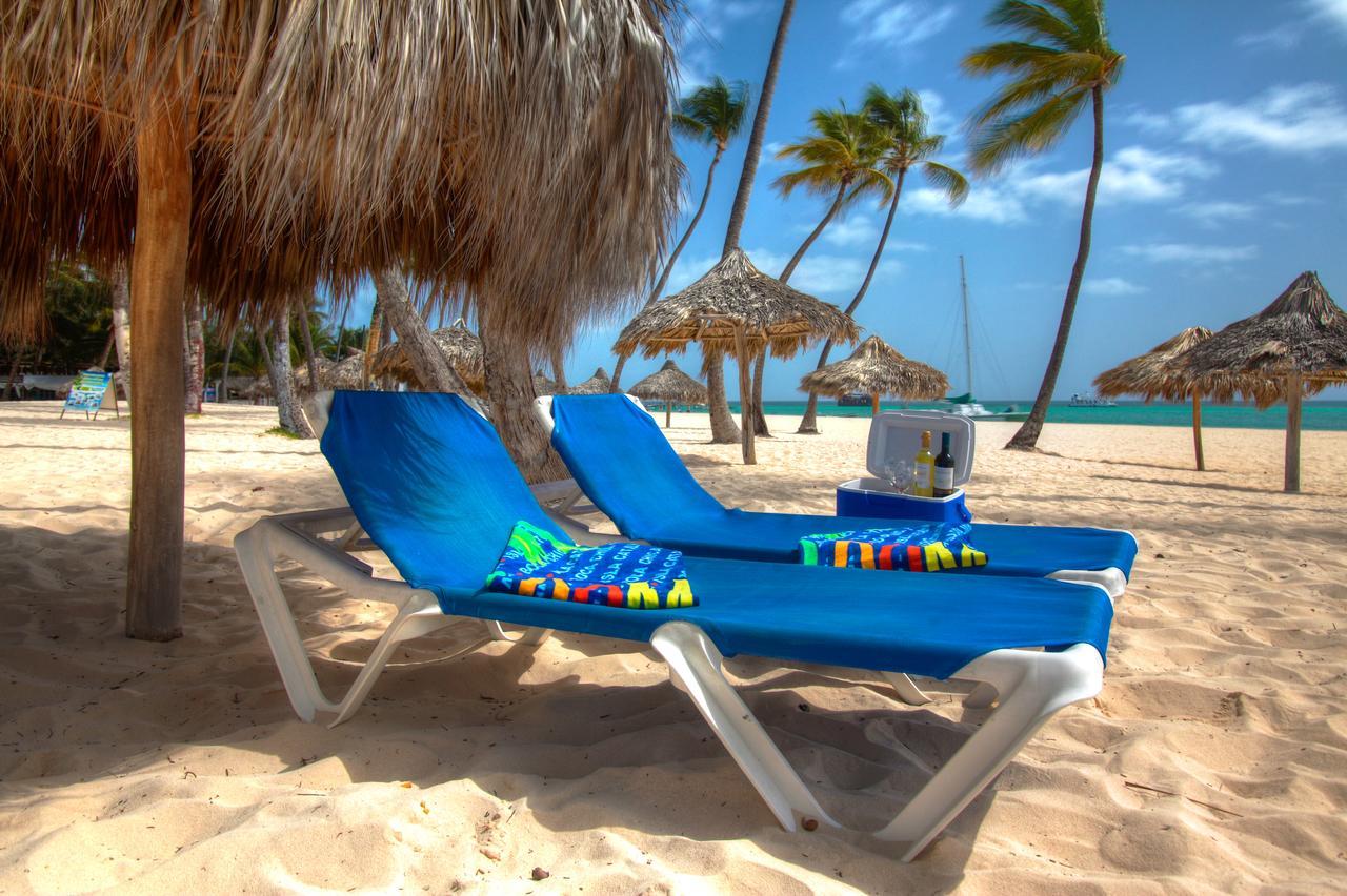 Hotel Fiesta Deluxe Punta Cana Exterior foto